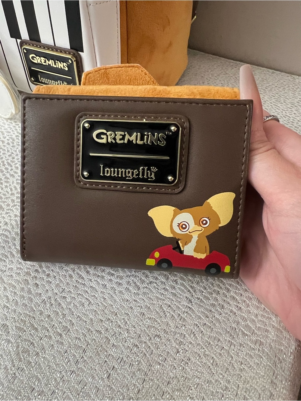 Loungefly Gremlins Gizmo Mini Backpack & Wallet Set Faux Leather Adjustable - Picture 4 of 11